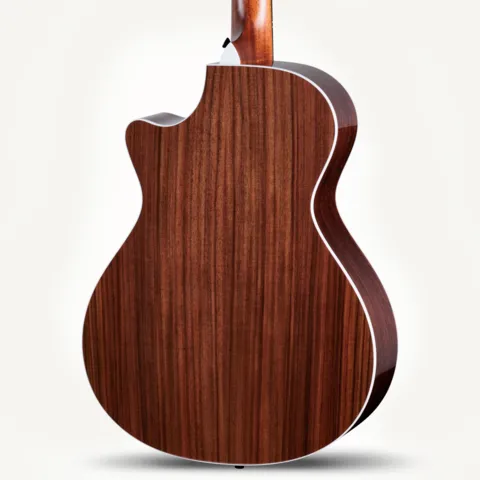 アコースティックギター　Taylor 700 Series Acoustic Guitars | Taylor Guitars